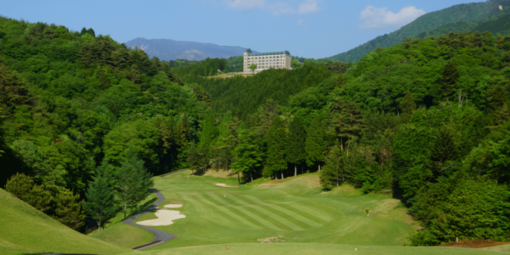 14hills_About_0001